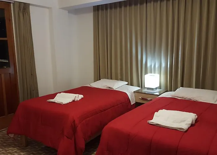 イン Tambo De Ollantay 2*